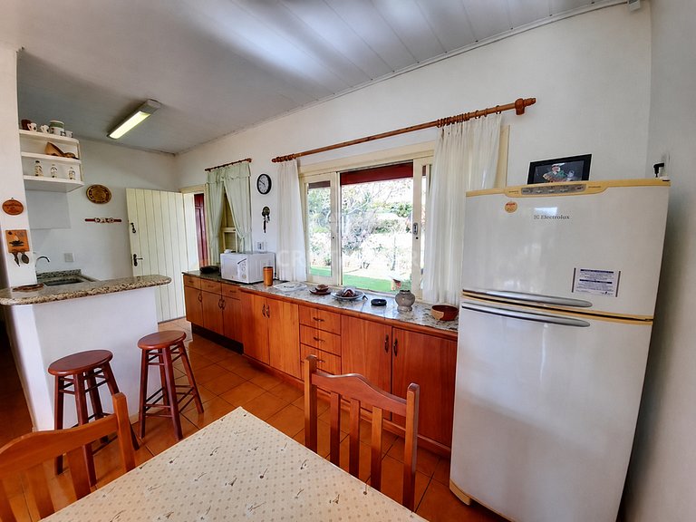 115A- Casa frente al mar en Bombas con jardín y parrilla