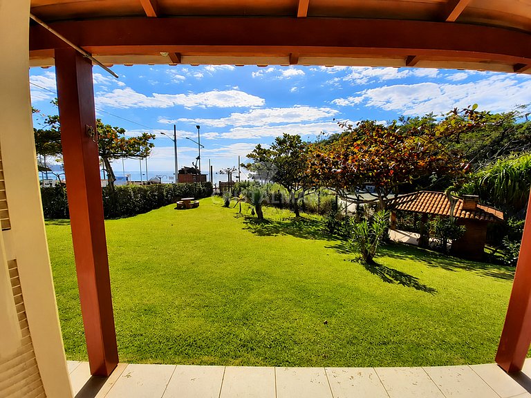 115A- Casa frente al mar en Bombas con jardín y parrilla