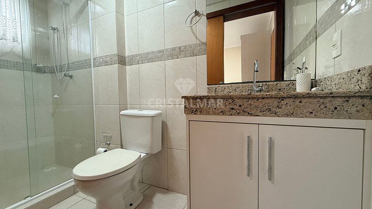 054- 2-bedroom apartment 400m from Bombas Beach