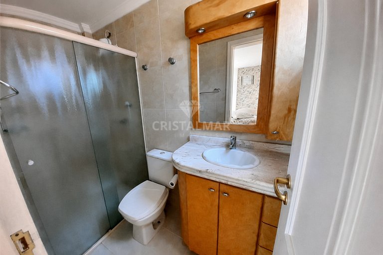 143- Apartamento com 3 Quartos em Quatro Ilhas