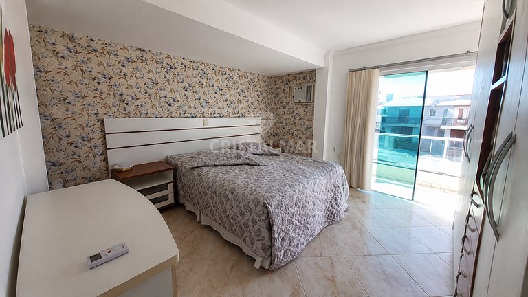143- Three-bedroom apartment in Quatro Ilhas