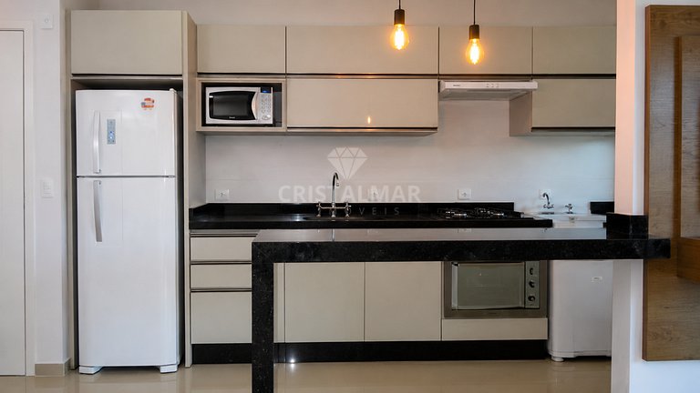 237A- Excelente apto com 2 quartos em Bombas!