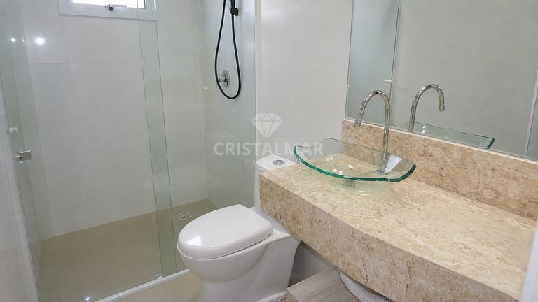 237A- Excelente apto com 2 quartos em Bombas!