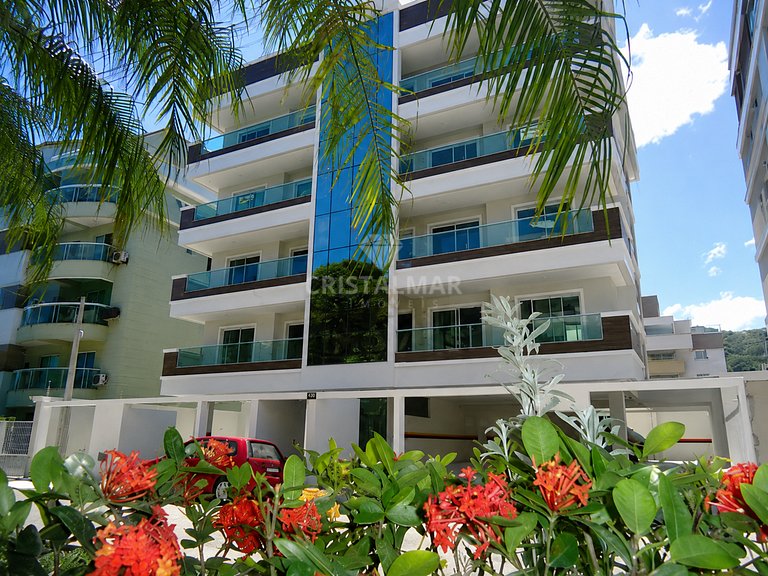 237A- 2-Bedroom Apartment with Barbecue 450m from Bombas Bea