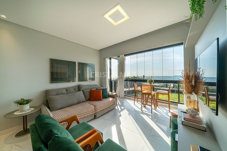 Seafront apartment in Canto Grande.