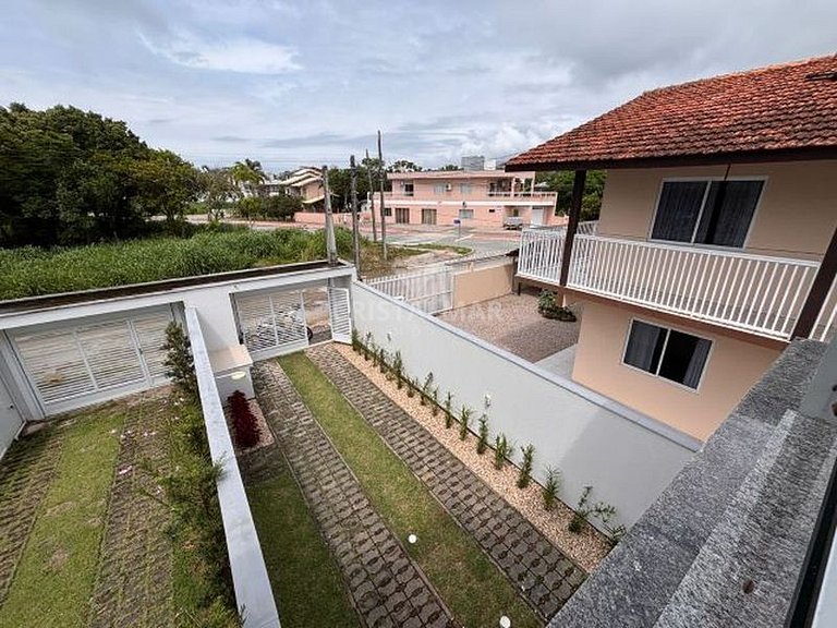 Beach house located 400 meters from Mariscal sea.
