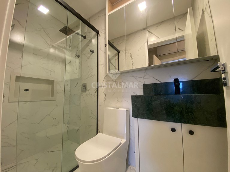 Apartamento en edificio con piscina en la playa de Canto Gra